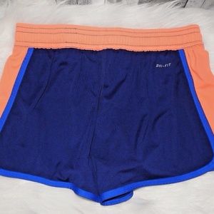 Women's NIKE Size Medium Dri-Fit Shorts